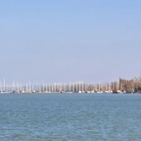 Sunshine Apartment Balatonlelle